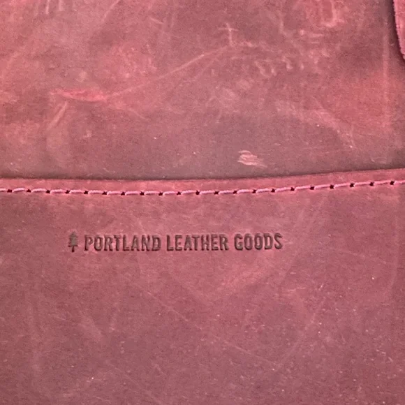 Portland Leather Burgundy Tote Bag - Picture 2 of 5